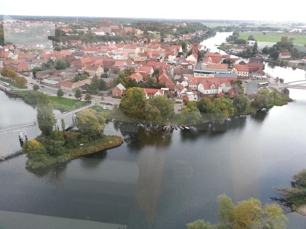 Auf Der Stadtinsel *